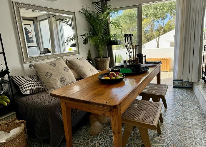 Private Cottage - Stunning View Salinas